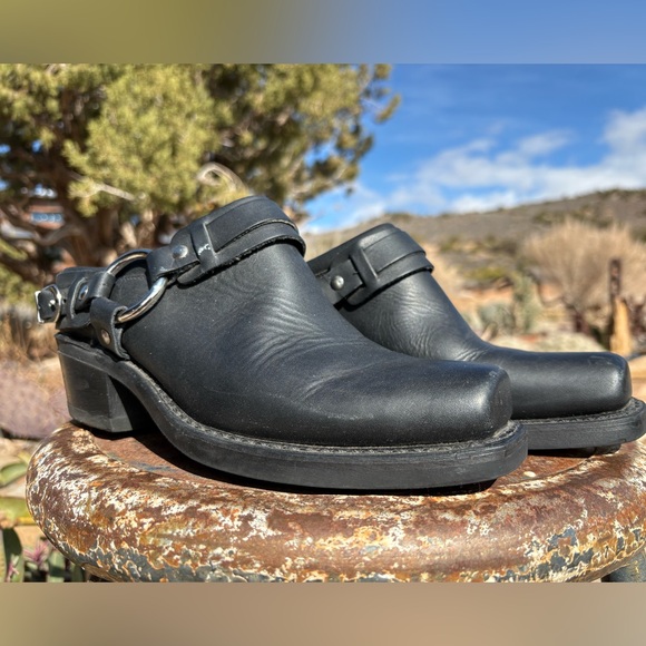 FRYE Harness Mules Black - Picture 8 of 16